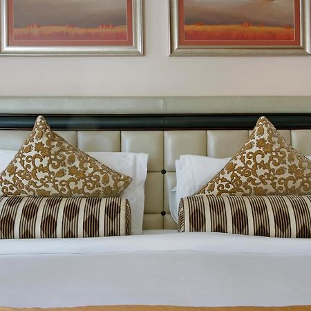 Taj Executive Suites, Private Residence 开普敦 外观 照片